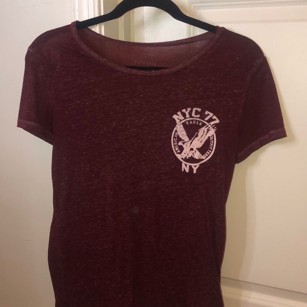 burgundy short sleeved graphic